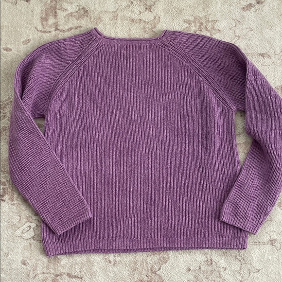 L.L. Bean Women's Lavender Crew Neck Sweater - Picture 4 of 5